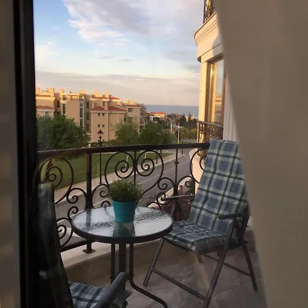 Azur Deluxe * Chernomorets