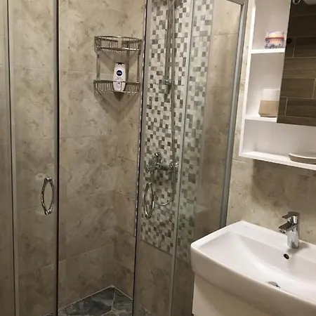 Azur Deluxe Apartment
