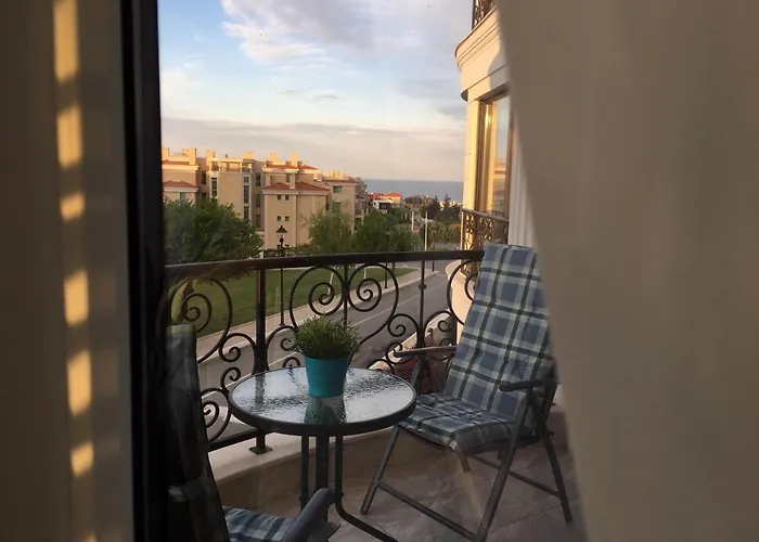 Azur Deluxe * Черноморец